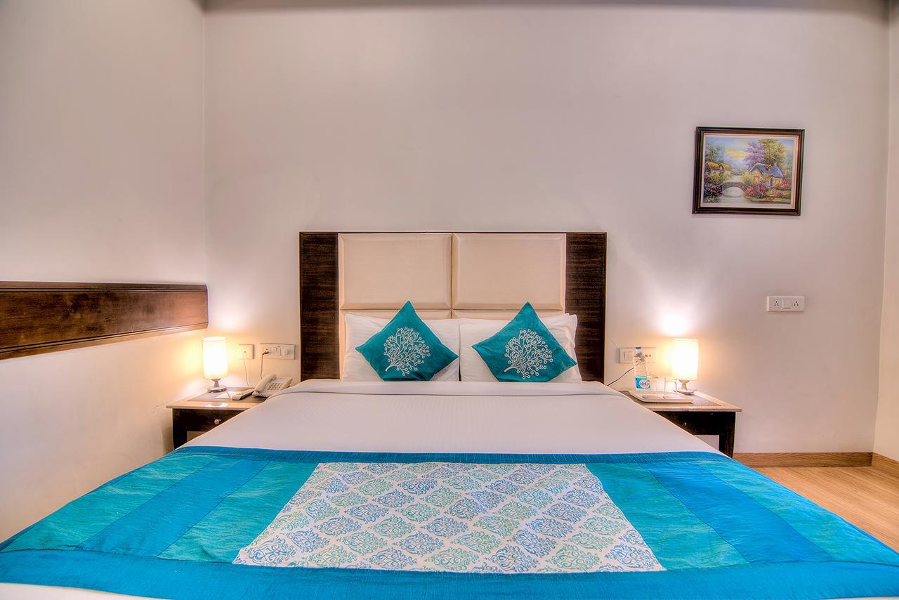 Vivo Hotels Jalandhar Exterior photo