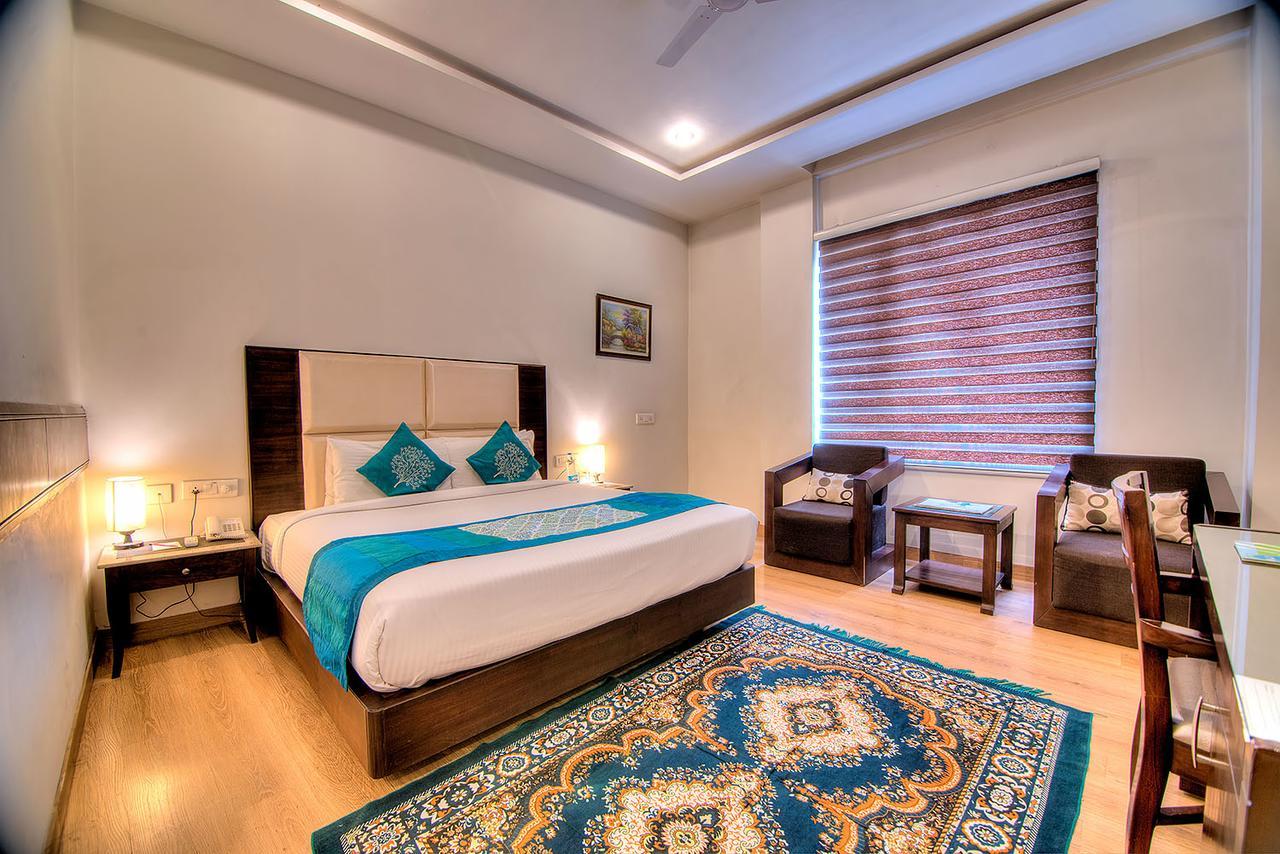 Vivo Hotels Jalandhar Exterior photo