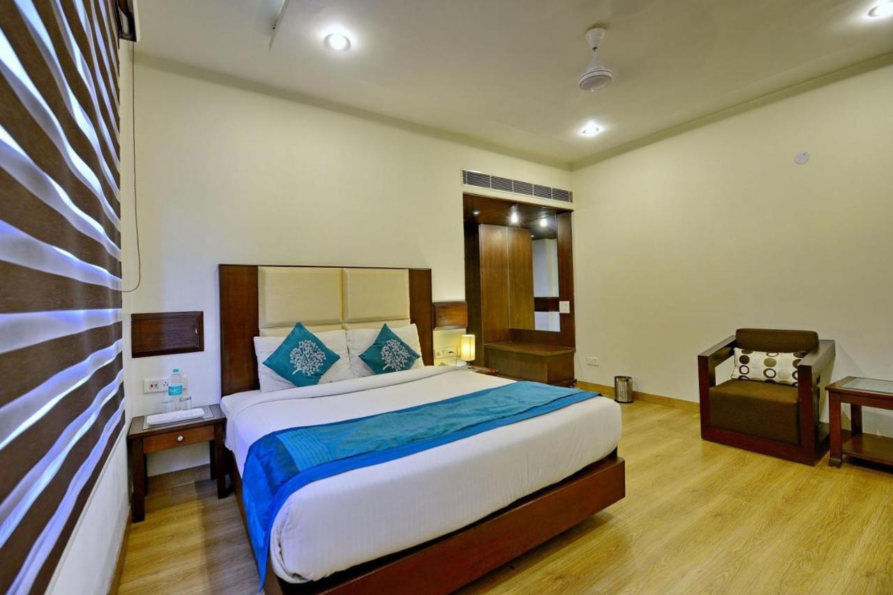Vivo Hotels Jalandhar Exterior photo